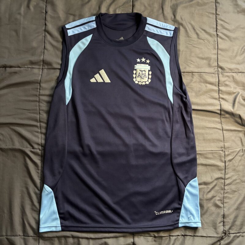 Musculosa Argentina entrenamiento 2026