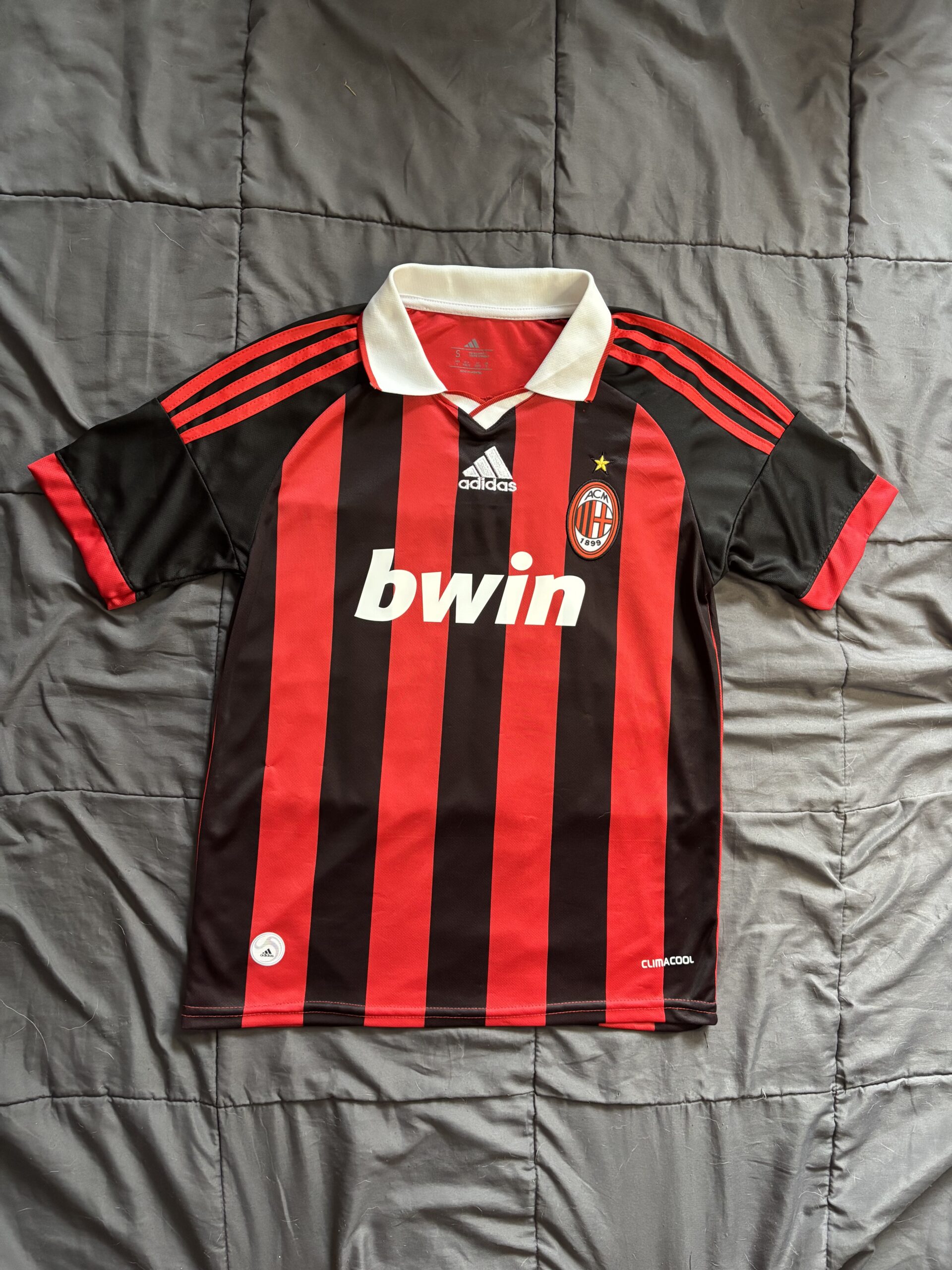Camiseta Milan 2008 titular - Ronaldinho