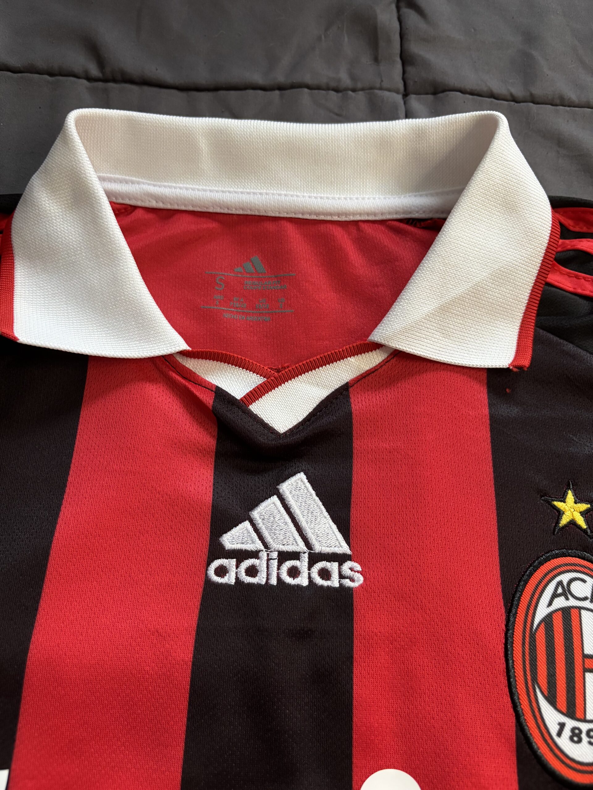 Camiseta Milan 2008 titular - Ronaldinho - Image 4