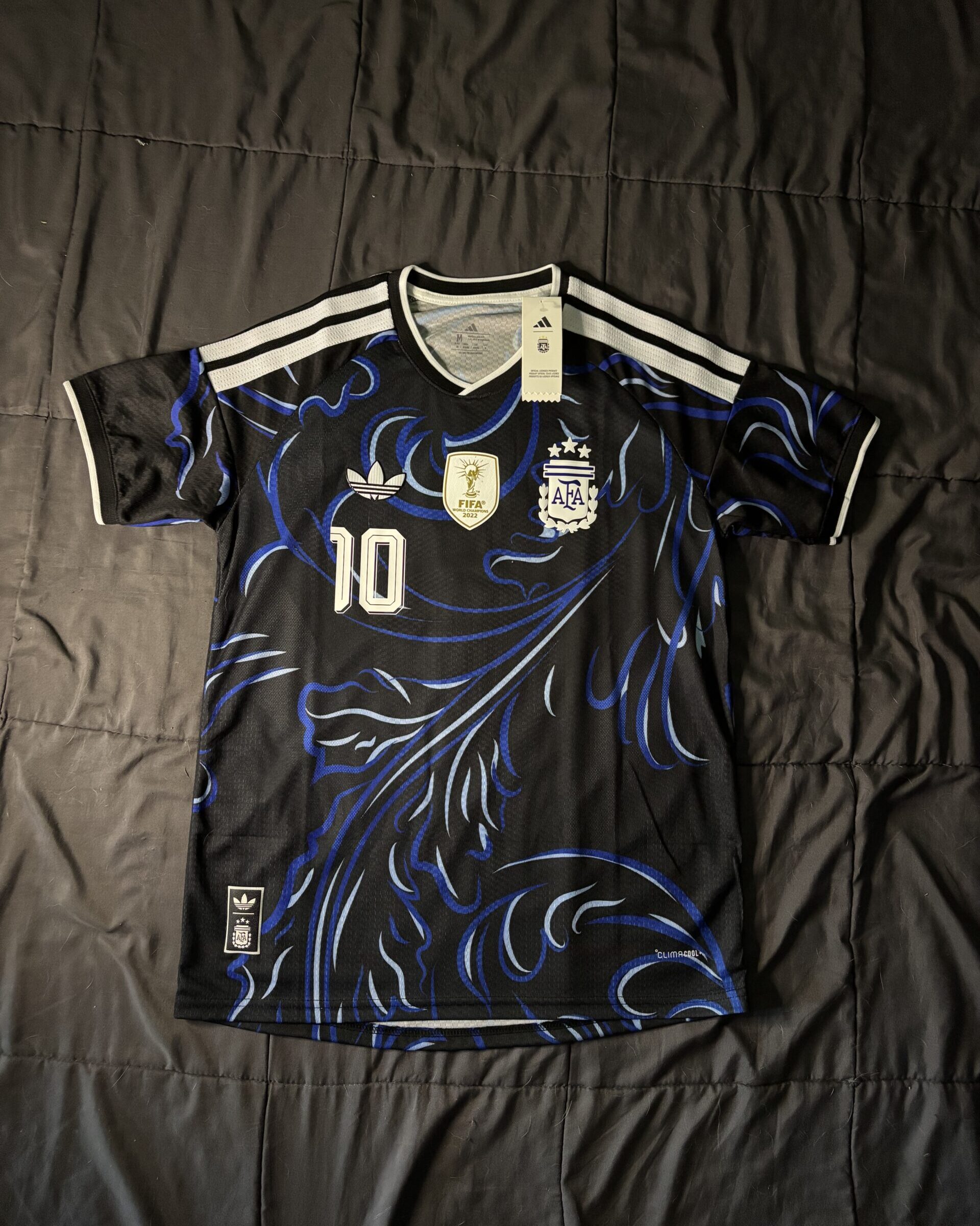 Camiseta Argentina suplente Mundial 2026 - Messi (IMPORTADA)