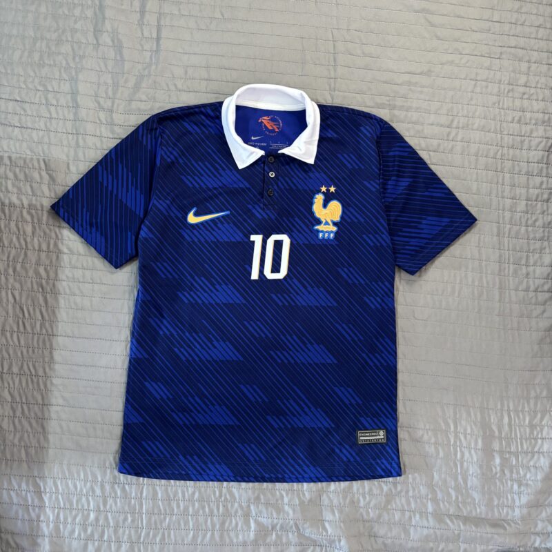 Camiseta Francia titular Mundial 2026 - Mbappe