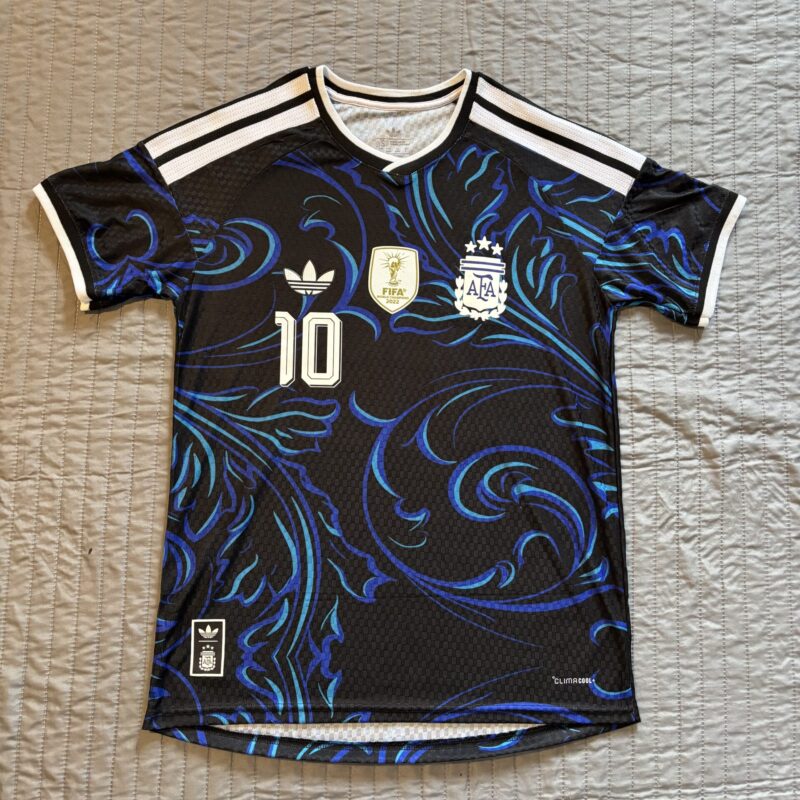 Camiseta Argentina suplente Mundial 2026 - Messi "VERSION JUGADOR"