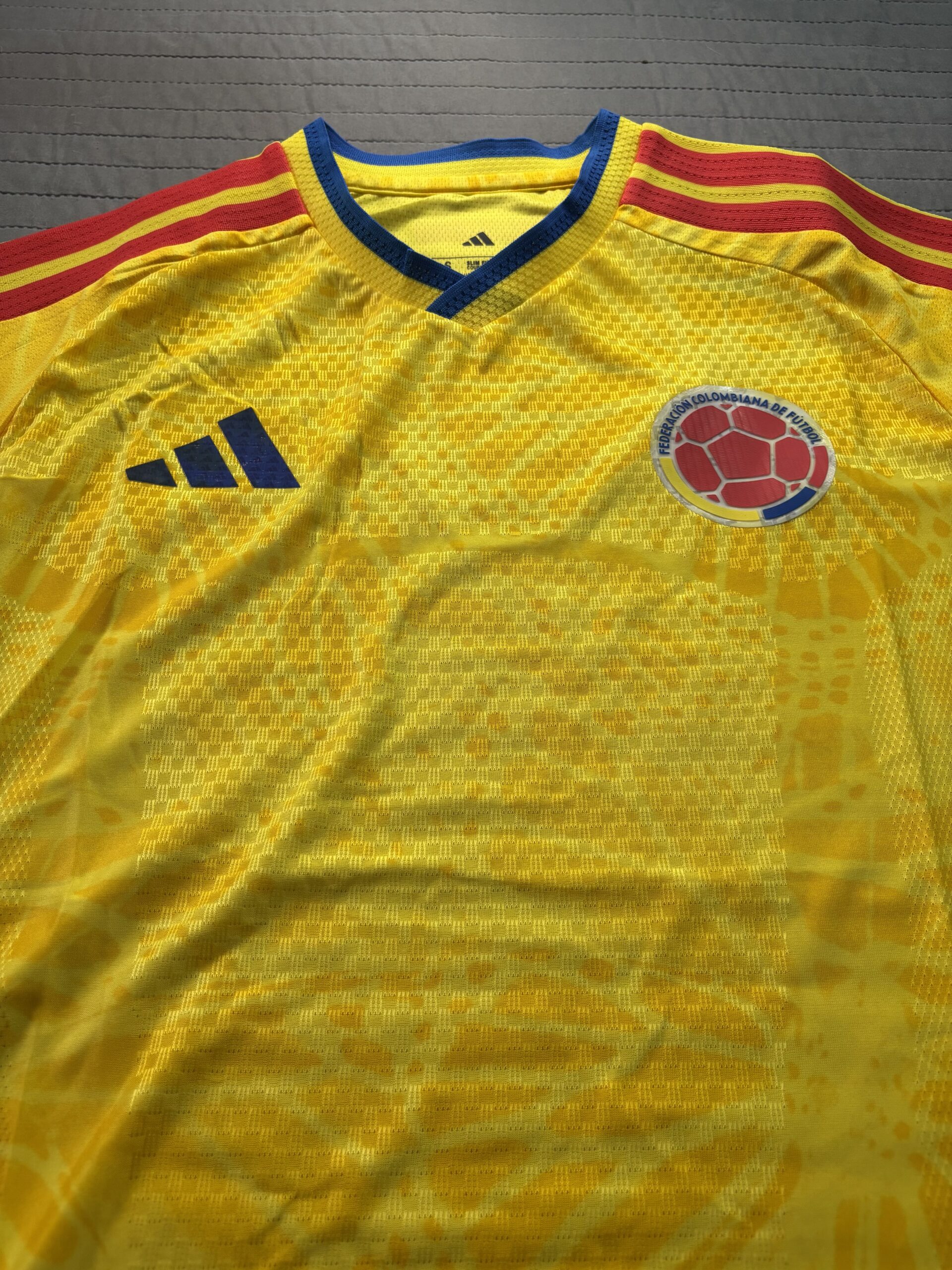 Camiseta Colombia titular MUNDIAL 2026 - "VERSION JUGADOR" - Image 7