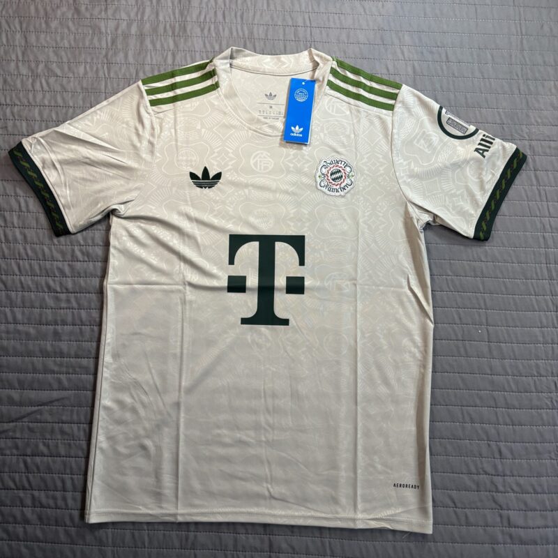 Camiseta Bayern suplente Temporada 2024 - "VERSION HINCHA"