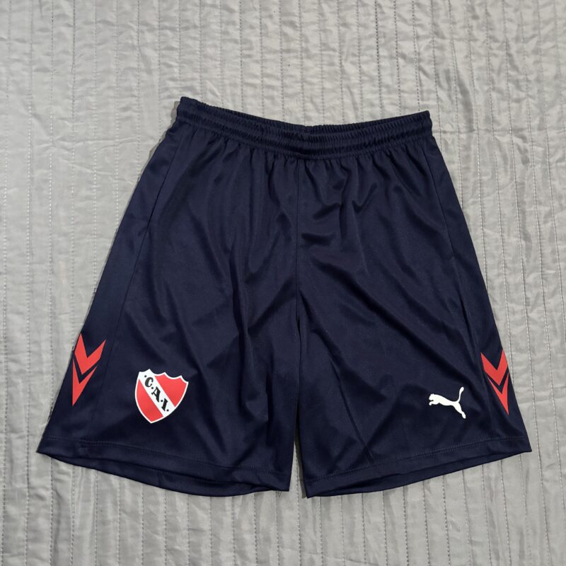Short Independiente titular 2026