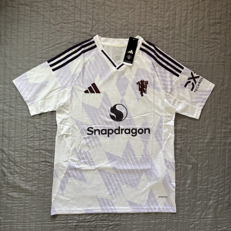 Camiseta Man United suplente 2025/26 - "VERSION HINCHA"